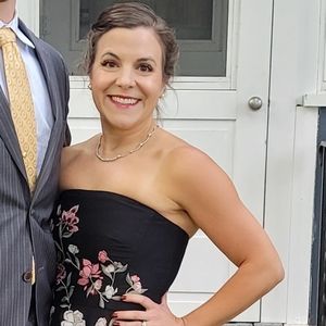 Meet your Posher, Monica